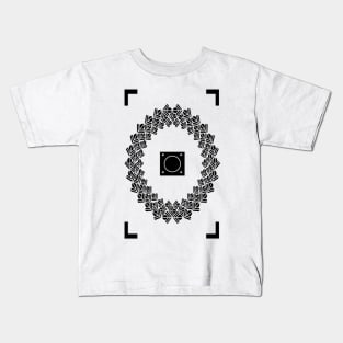 Imperial Roman Shield II. Scutum II (black) Kids T-Shirt